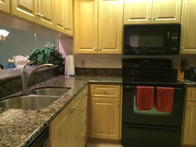 Property Photo: 2461 Village Boulevard 101 FL 33409