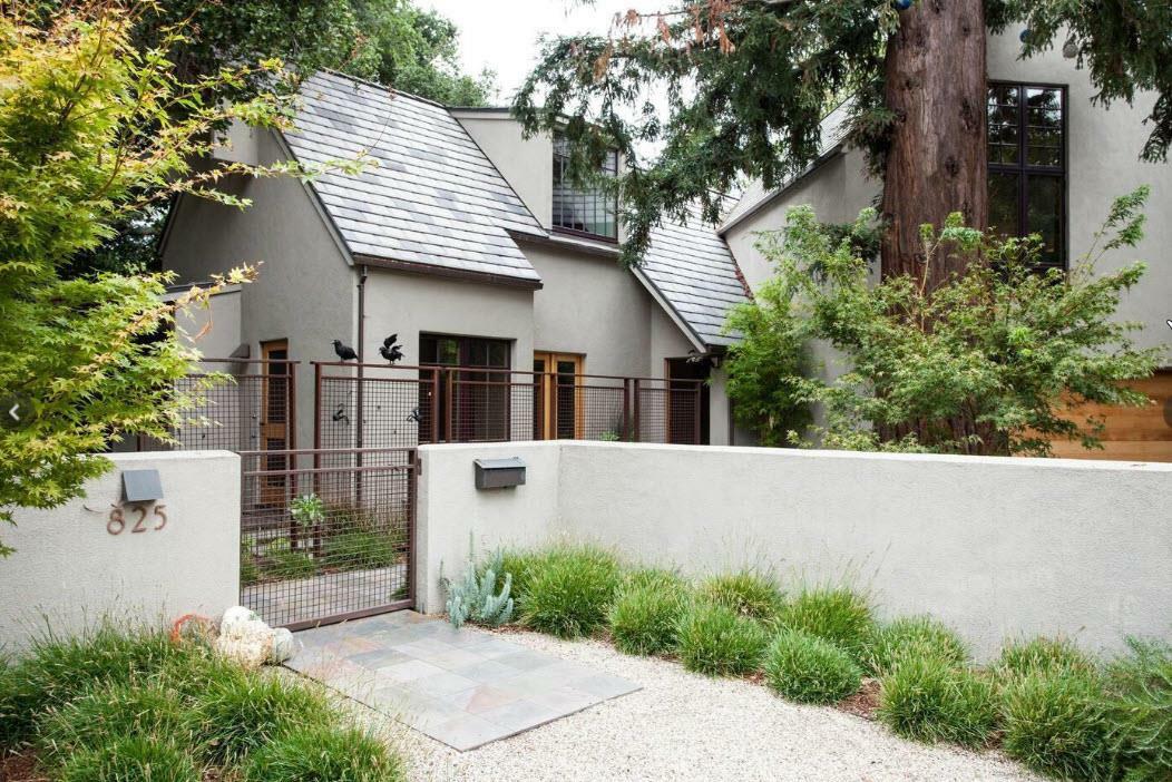 Property Photo:  825 Woodland Avenue  CA 94025 