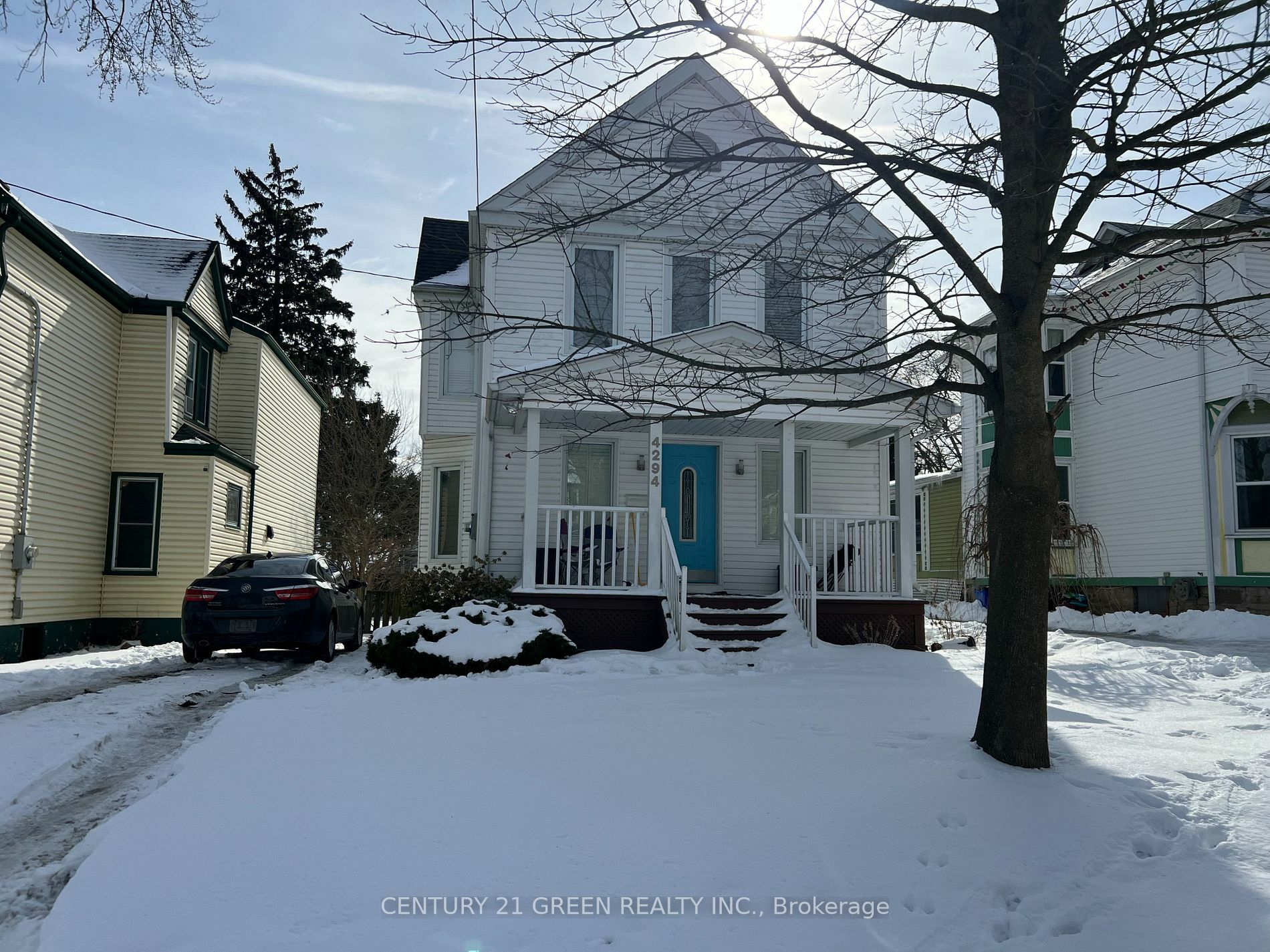 Property Photo:  4294 Simcoe St  ON L2E 1T6 