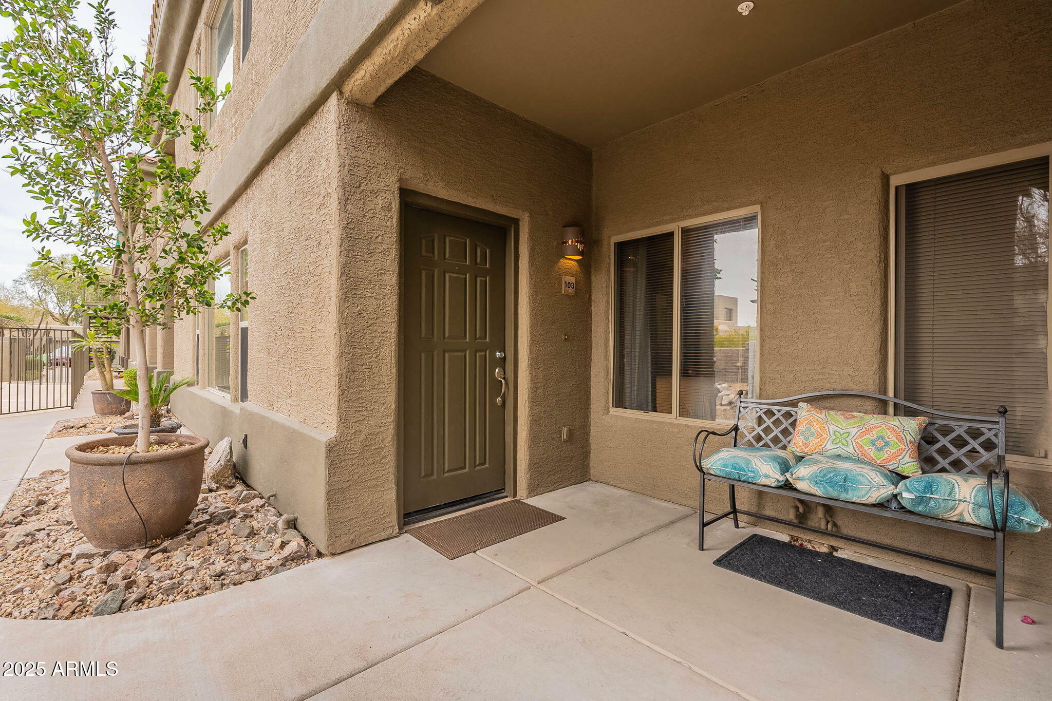 Property Photo:  16734 E La Montana Drive 103  AZ 85268 