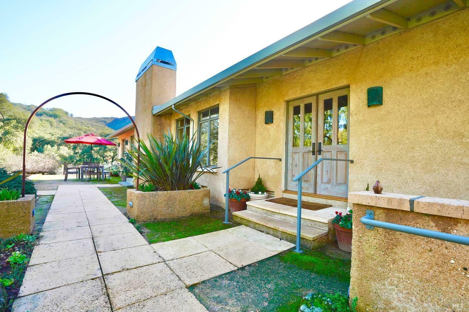 Property Photo:  2900 Monticello Road  CA 94558 