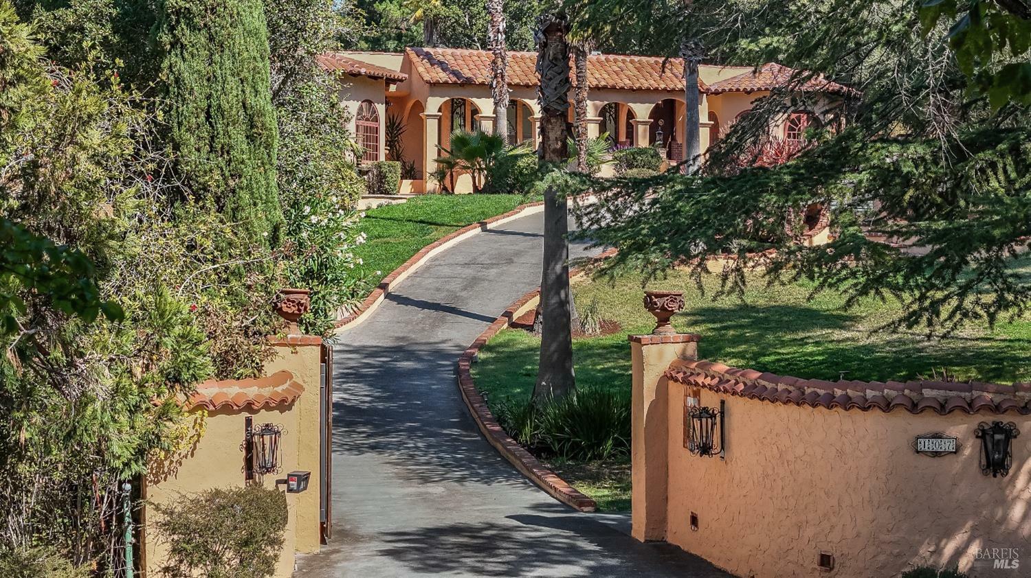 Property Photo: 107 Deer Hollow Road CA 94960