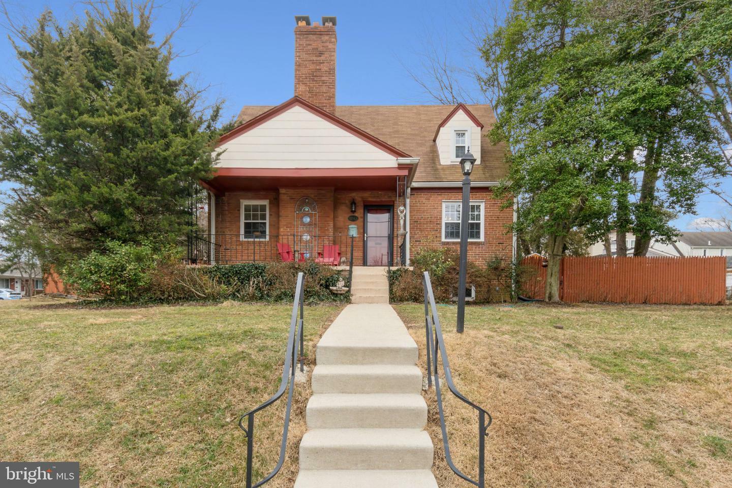 Property Photo: 10147 Dallas Avenue MD 20901