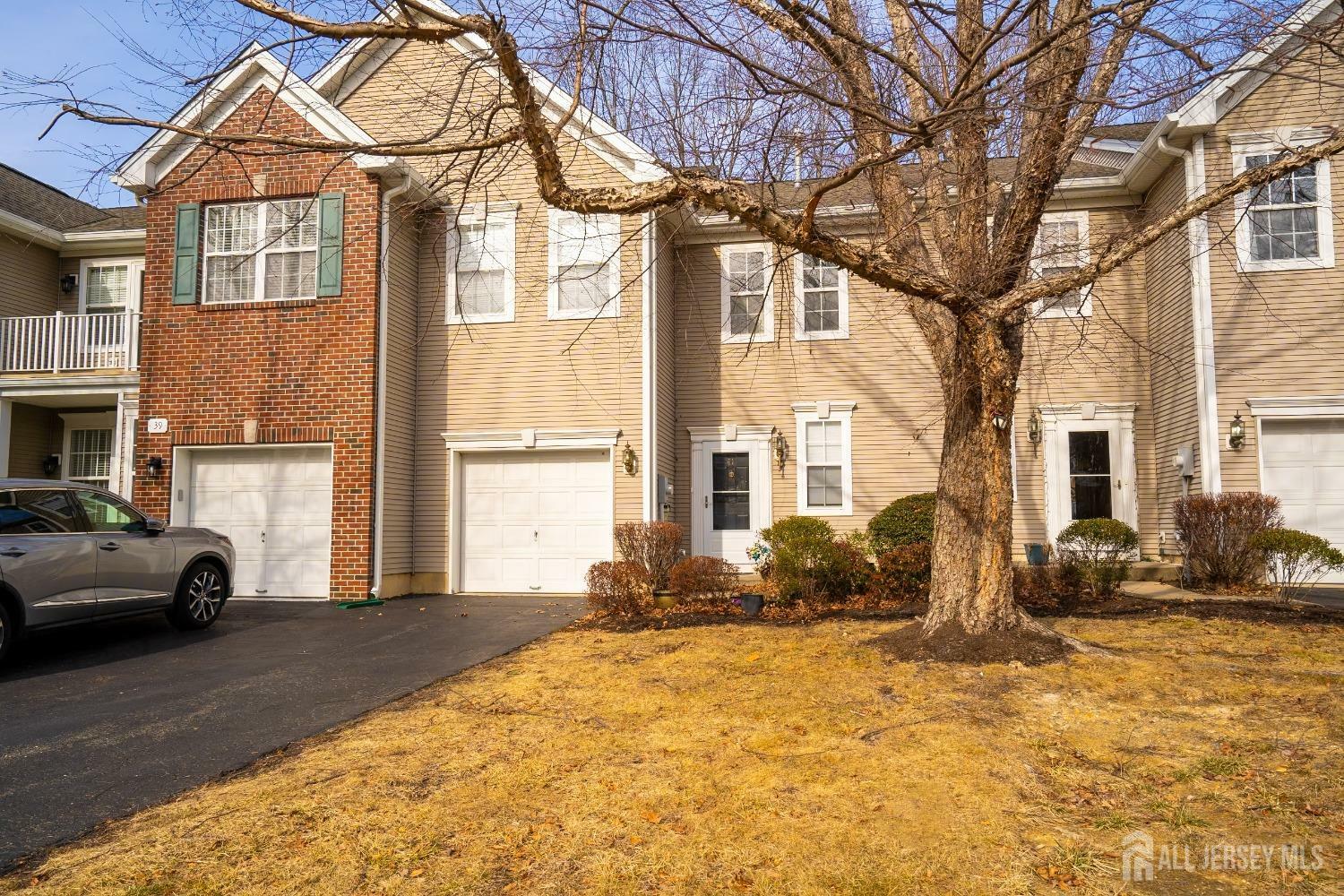 Property Photo:  41 Normandy Drive  NJ 08550 