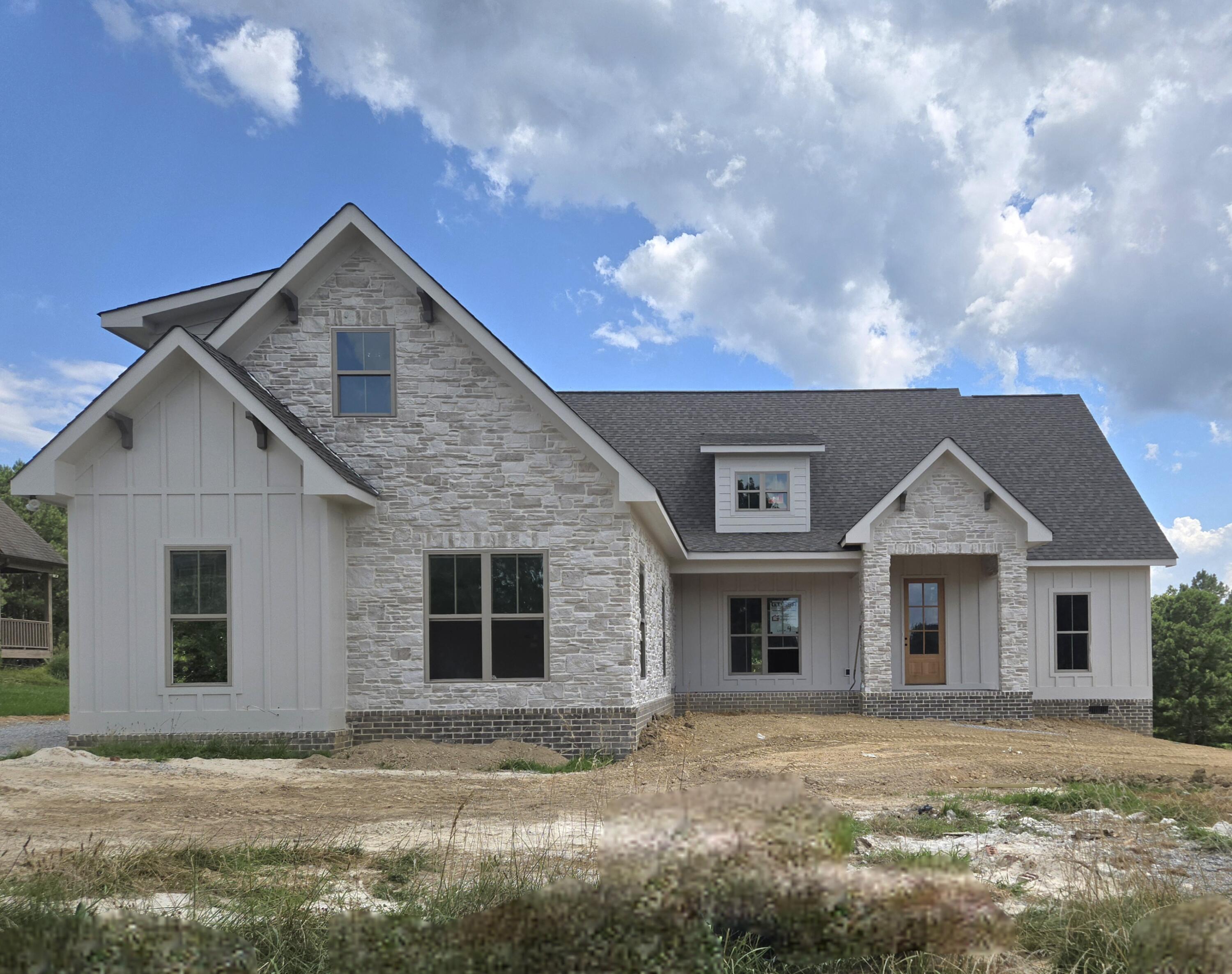 1646 Ritz Way  Soddy Daisy TN 37379 photo