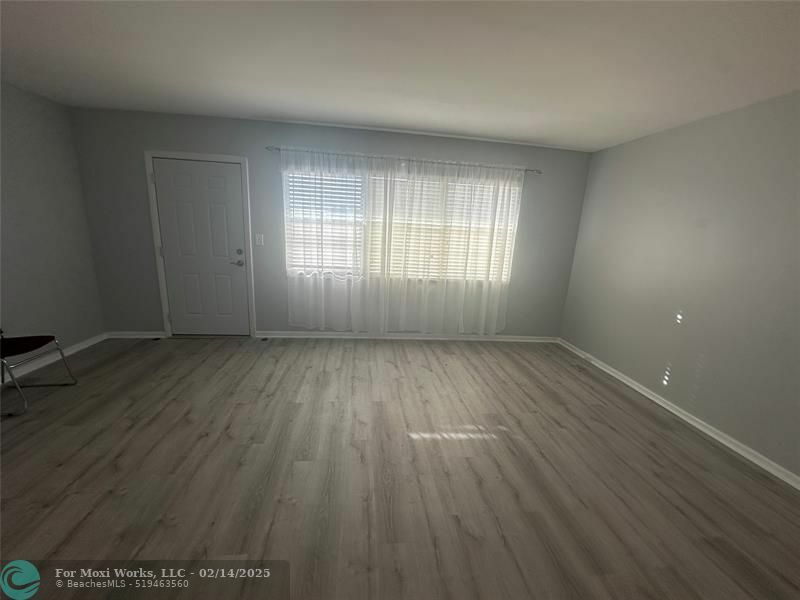 Property Photo:  2404 Antigua Cir G4  FL 33066 