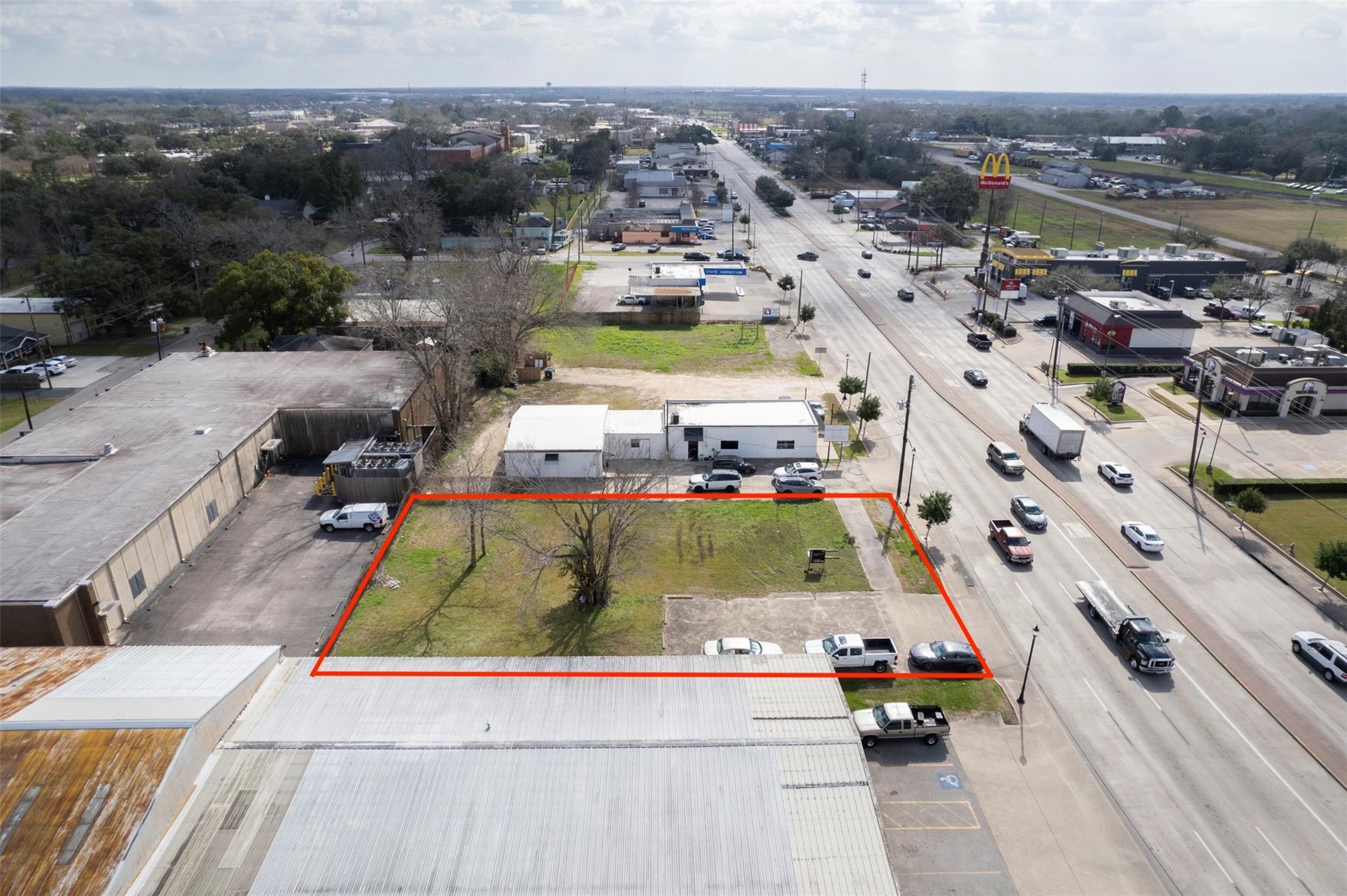 Property Photo:  2107 N Main Street  TX 77581 