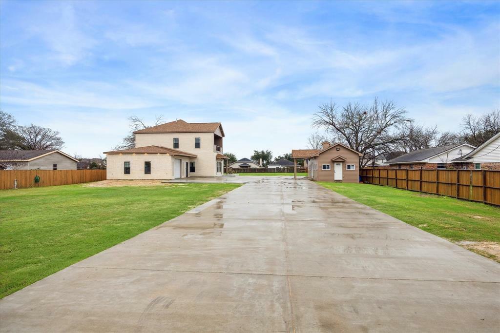 Property Photo: 24727 Saddlespur Lane TX 77494