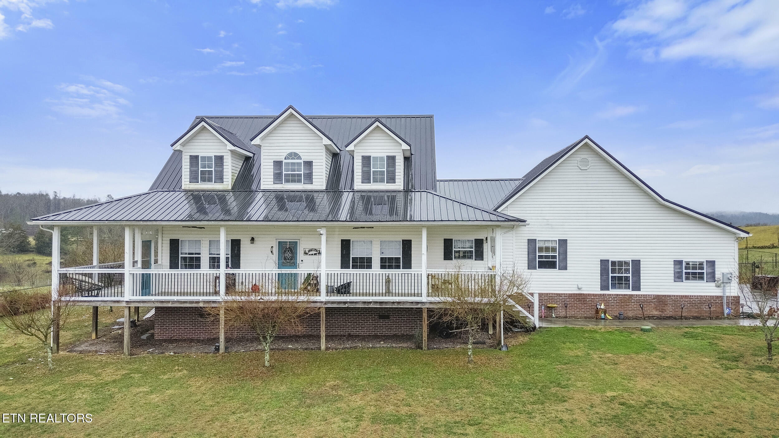 Property Photo: 2759 Meadow Crest Lane TN 37876