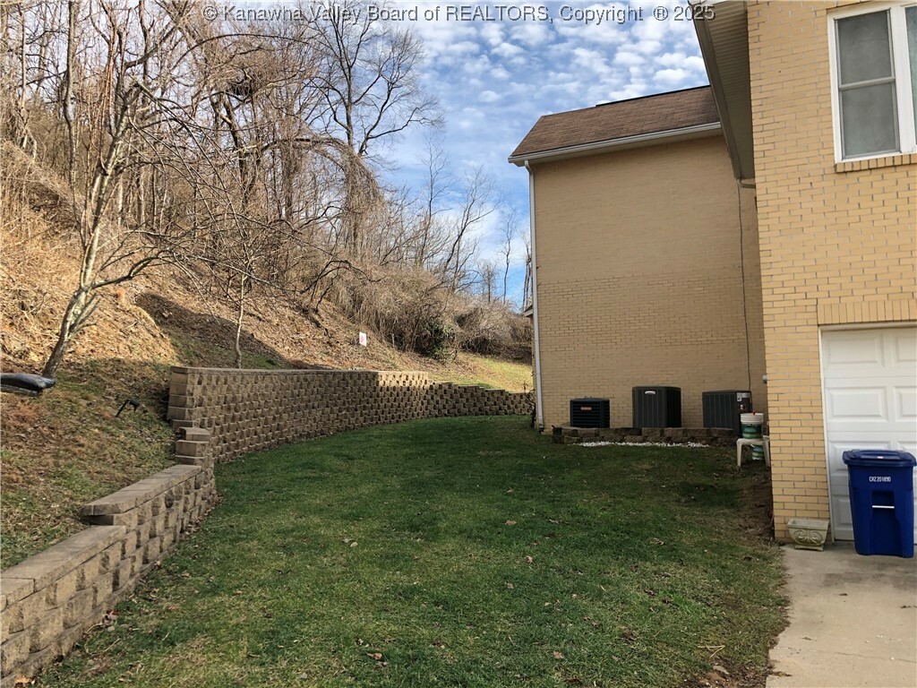 Property Photo: 104 Francis Drive WV 25311