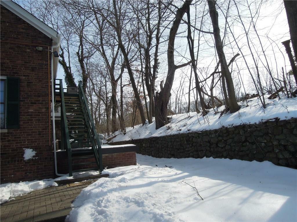 Property Photo:  49 Congers Road 7  NY 10956 