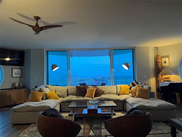 Property Photo: 1771 Ringling Boulevard 1001 FL 34236