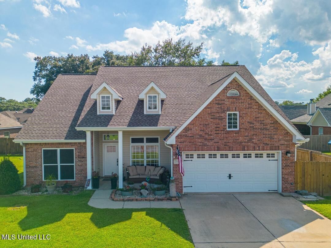 Property Photo:  2804 Rue Beaux Chenes  MS 39564 