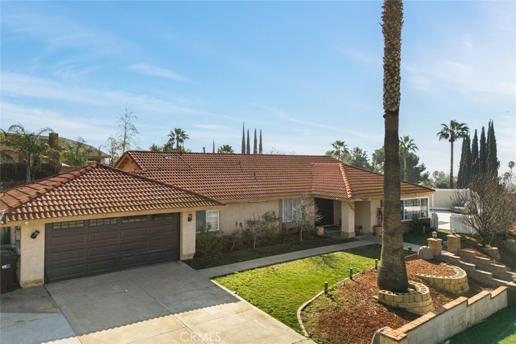 Property Photo:  25371 Alpha Street  CA 92557 