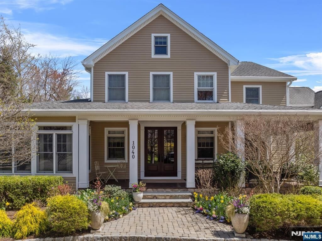 Property Photo: 1040 Westwood Avenue NJ 07675