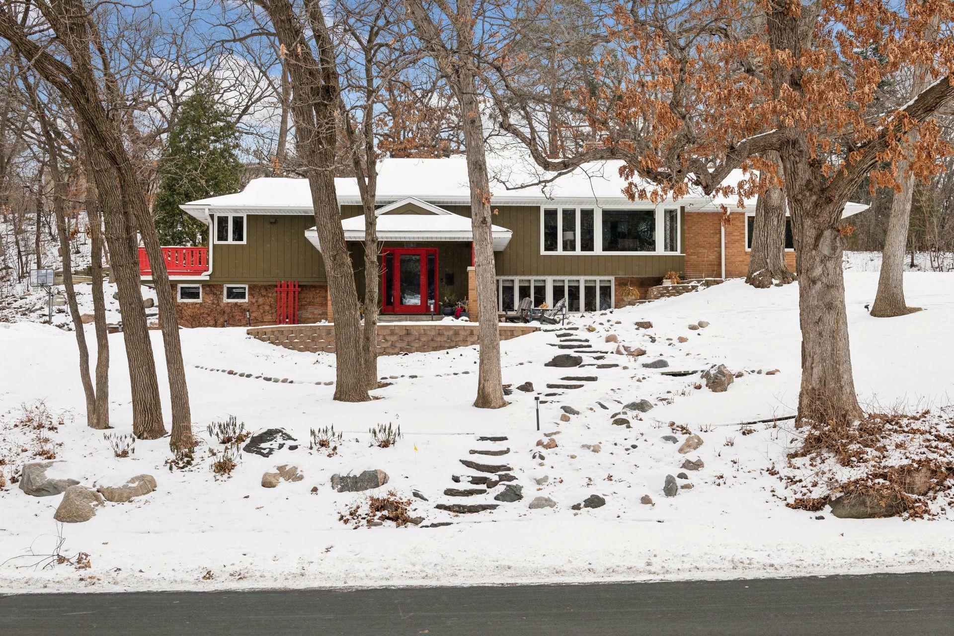 Property Photo:  4913 Dale Drive  MN 55424 