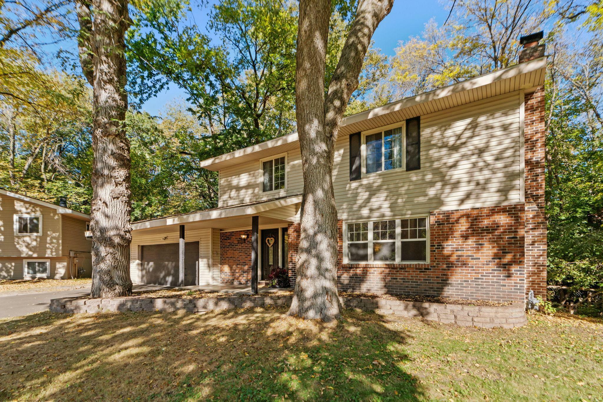 Property Photo:  6810 Balsam Lane N  MN 55369 