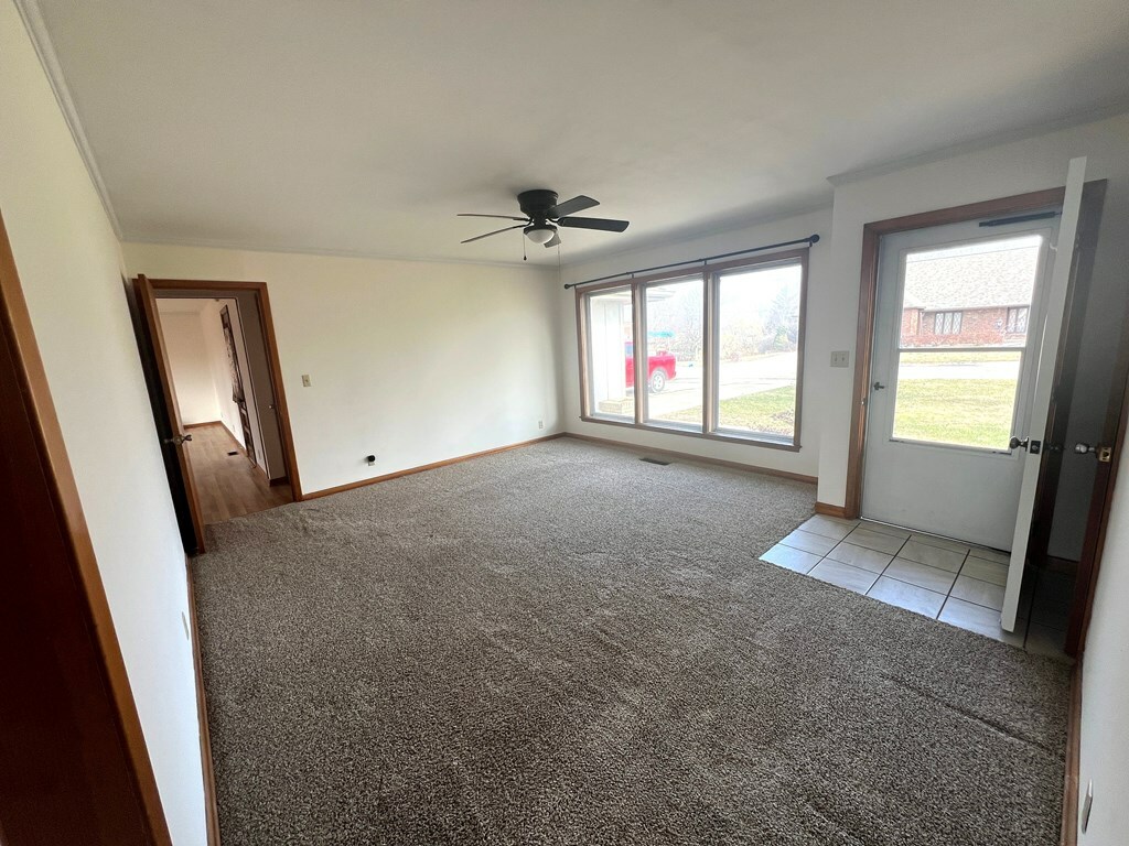 Property Photo:  1530 Hickory  MO 64601 