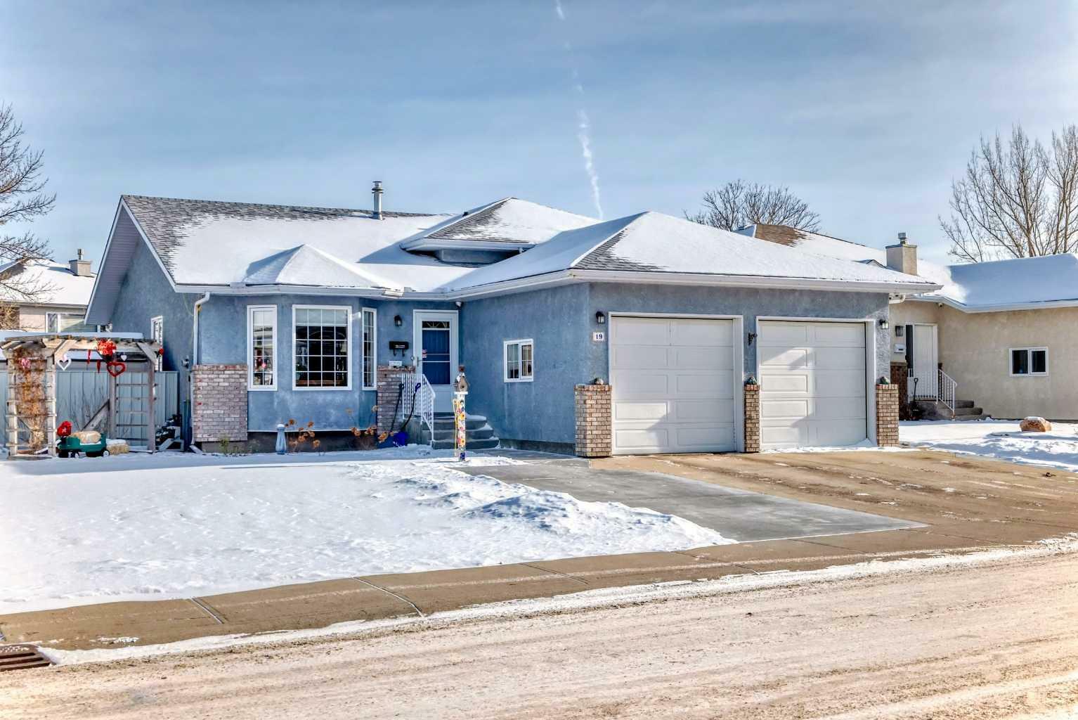 19 Ermineview Road N  Lethbridge AB T1H 6G5 photo