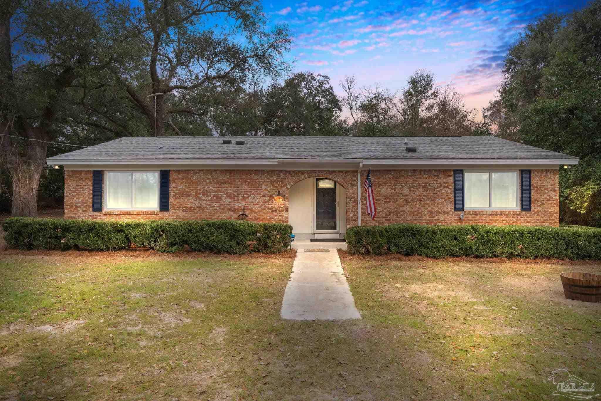 Property Photo:  3210 Milford Rd  FL 32526 