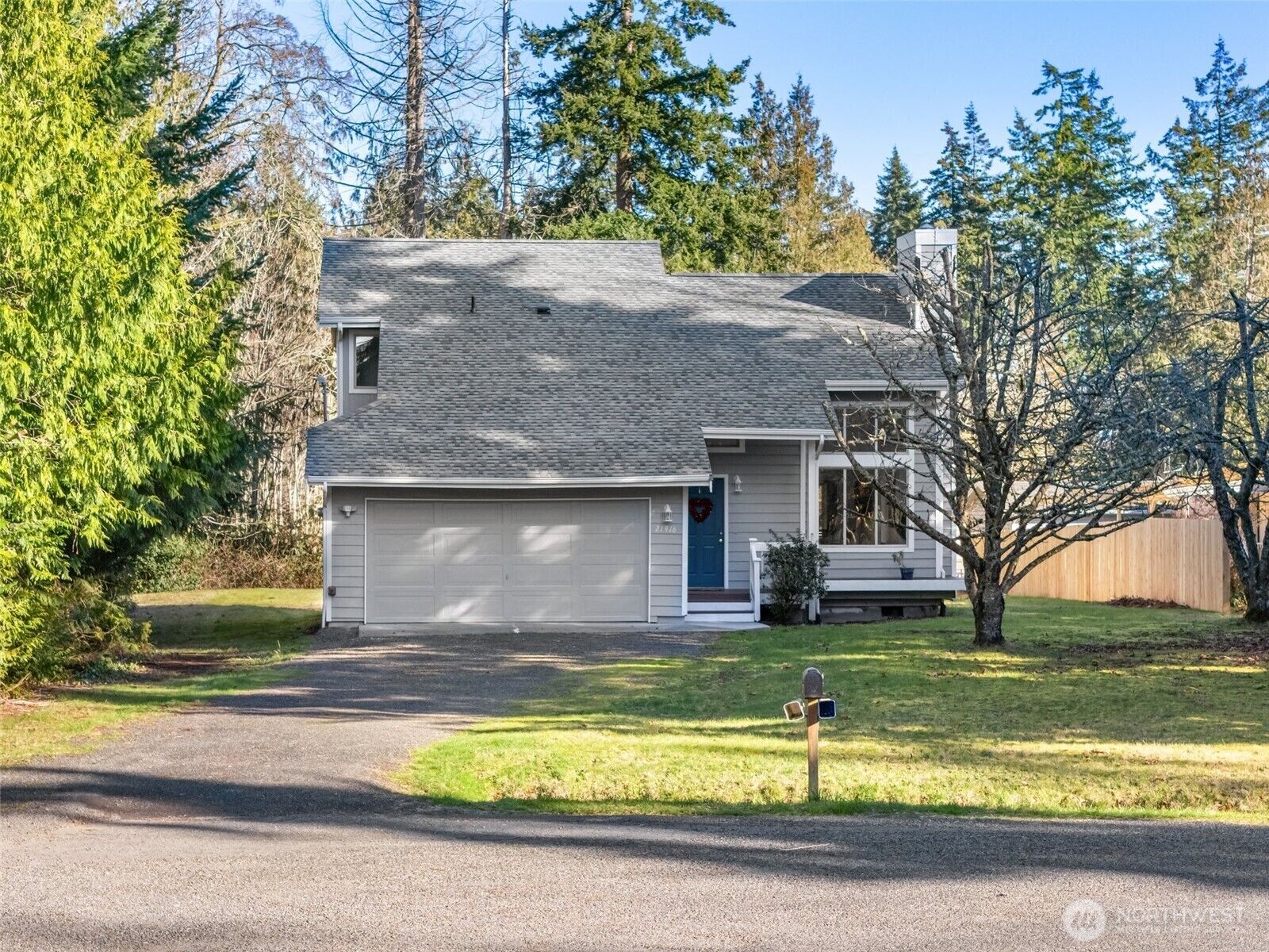 Property Photo: 21916 Virginia Place NE WA 98346
