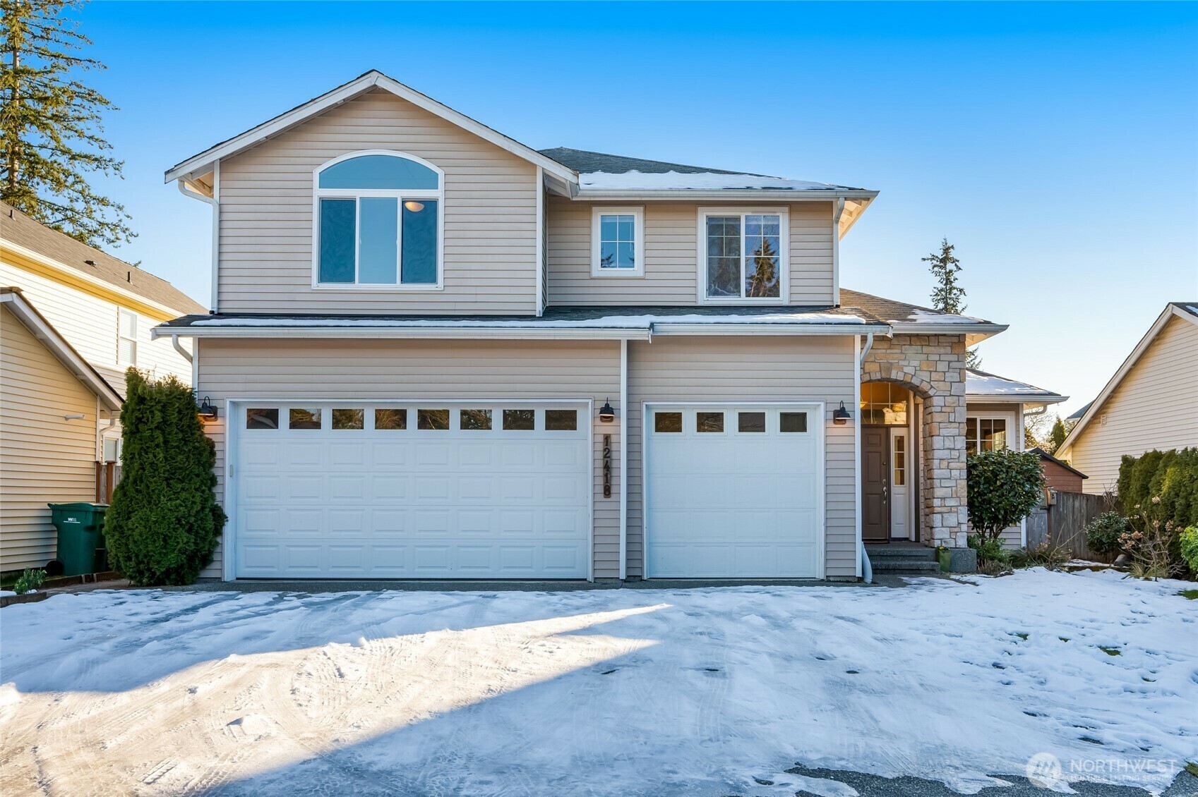 Property Photo:  12418  31st Drive SE  WA 98208 