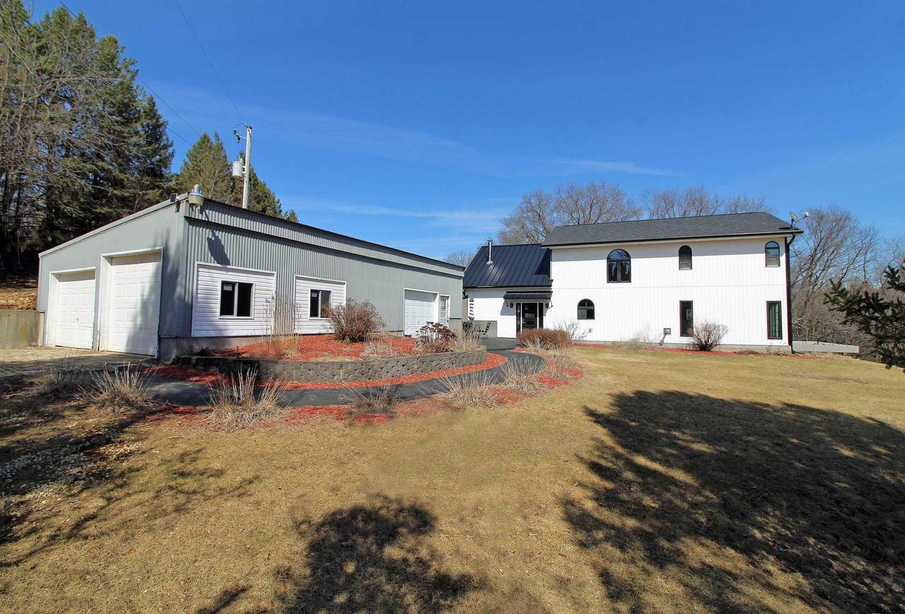 Property Photo:  5260 Dyreson Road  WI 53533 