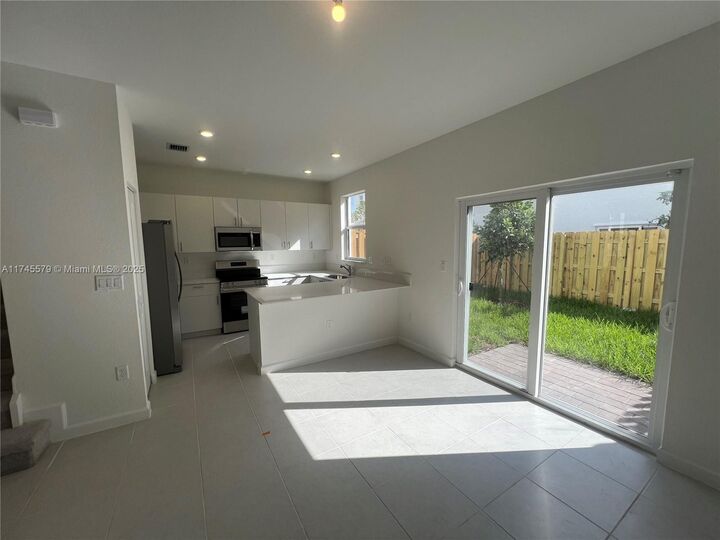 2847 SE 25 Rd 2847  Homestead FL 33035 photo