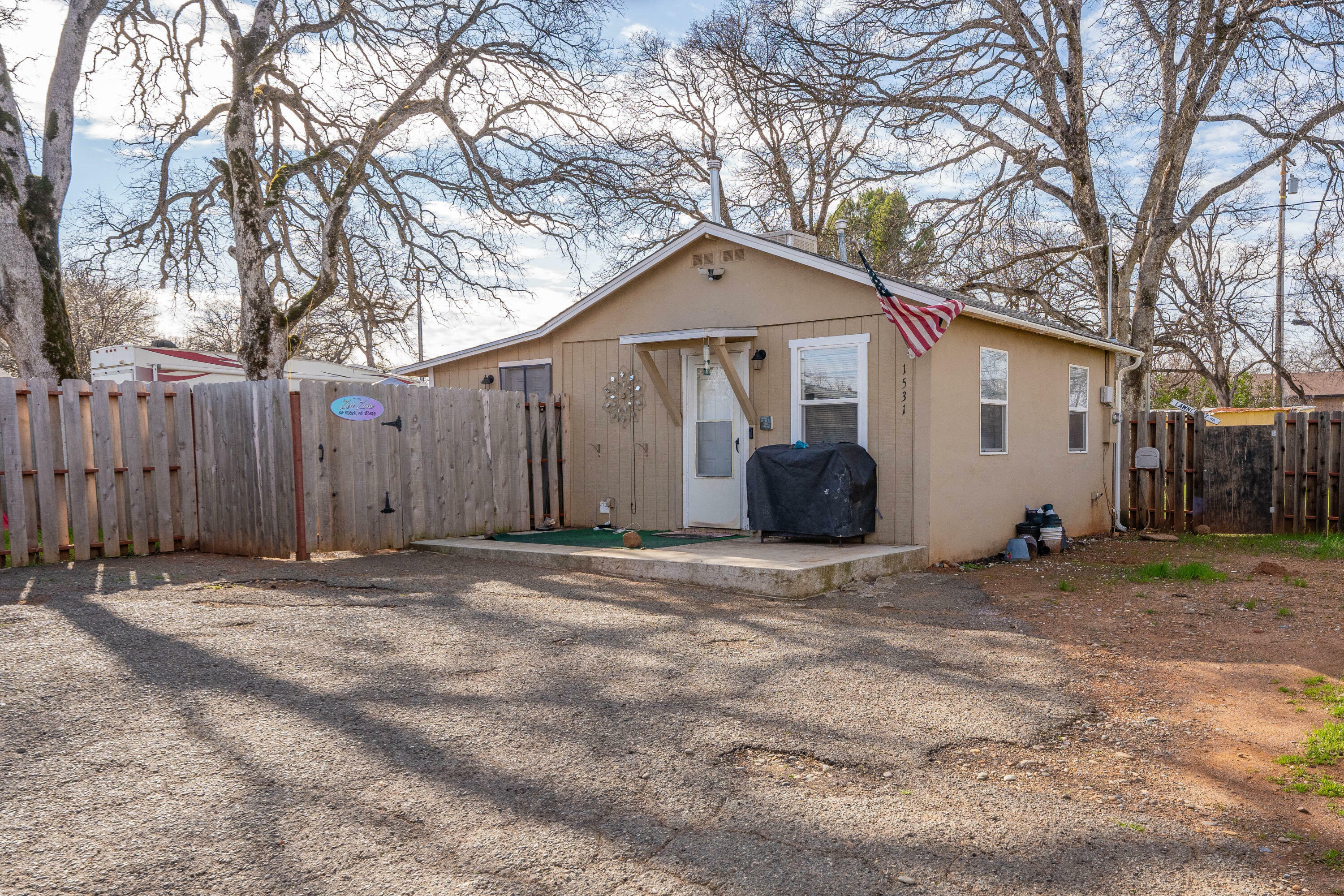 Property Photo:  1535 E Cypress Avenue  CA 96002 