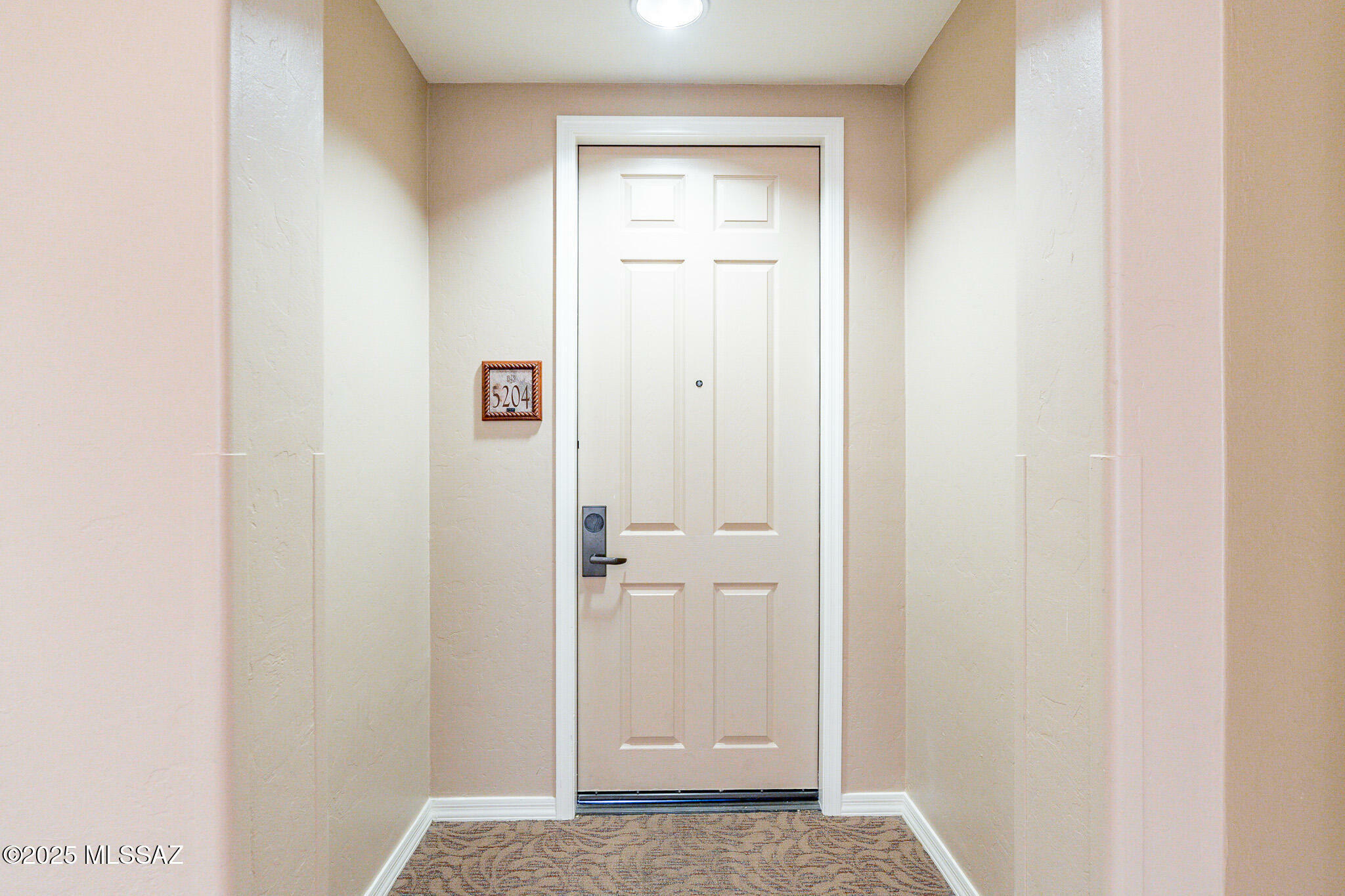Property Photo: 5775 S Camino Del Sol 5203 AZ 85622