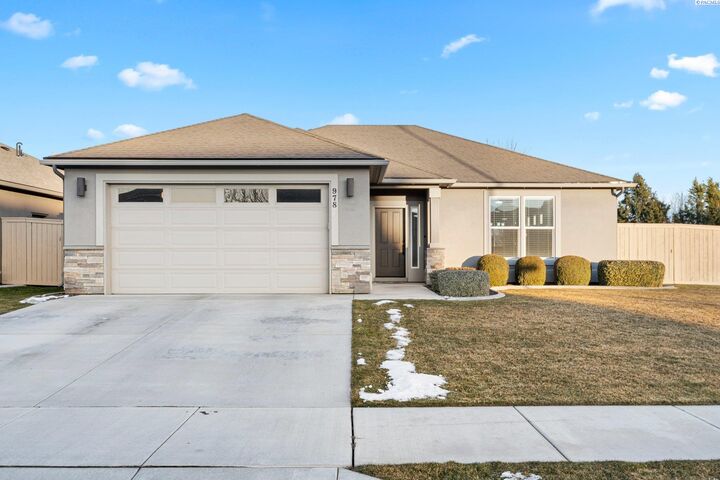 978 N Nevada St  Kennewick WA 99336 photo