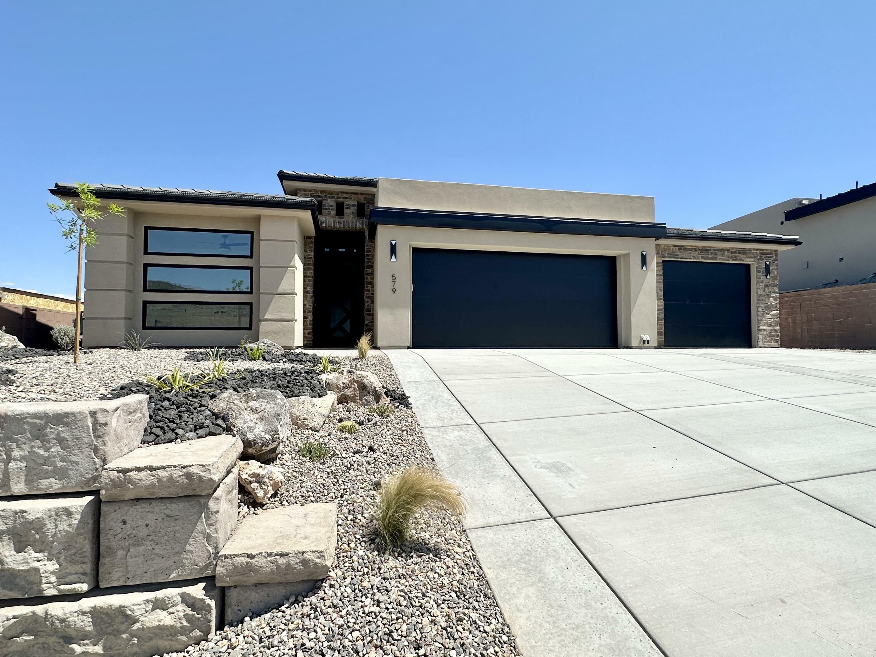 Property Photo: 579 S 1800 W UT 84737