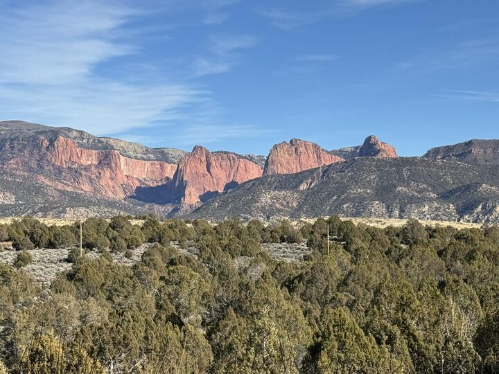 Property Photo: 1298 S 1500 St E UT 84757