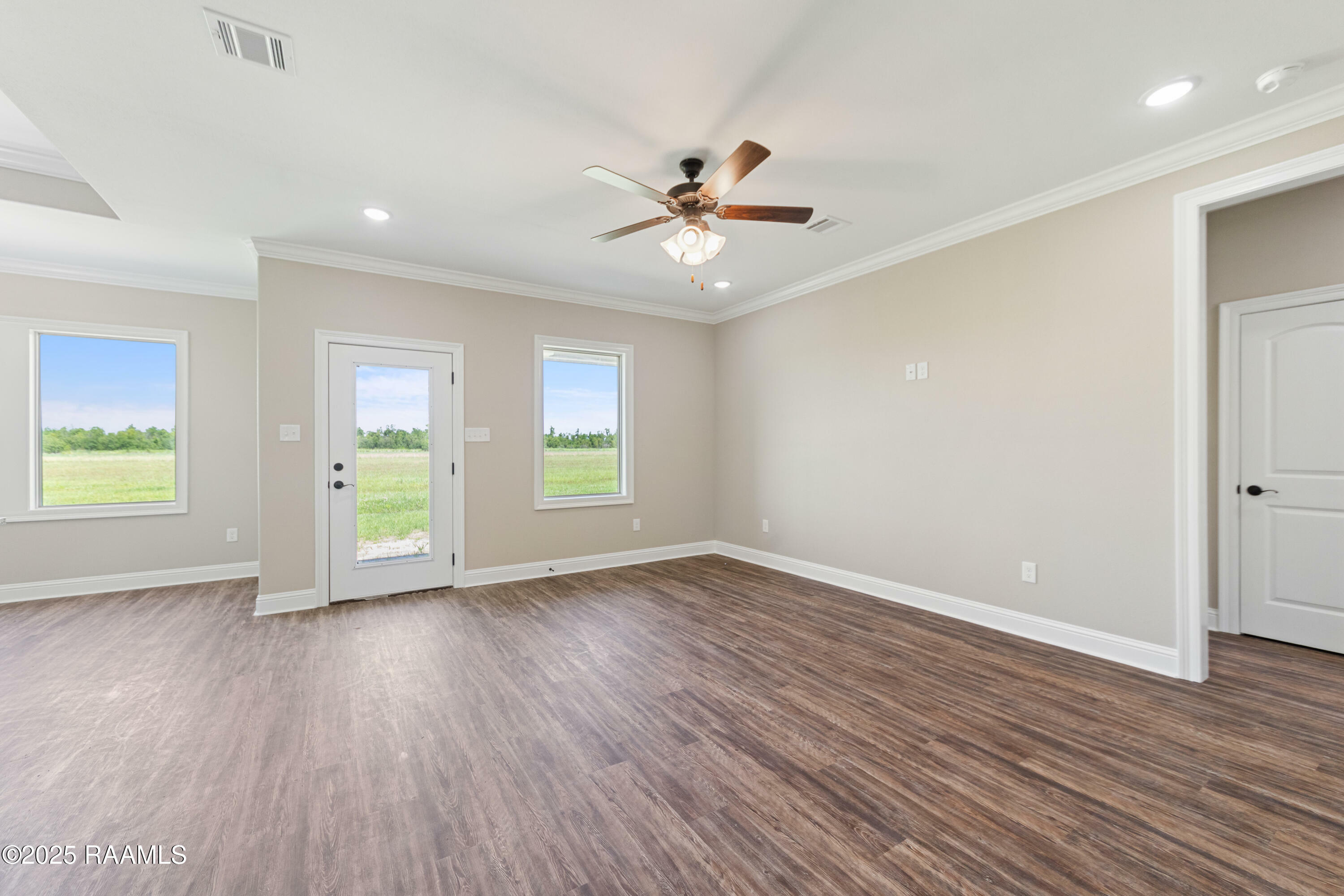 Property Photo: 1127 Jordan Drive LA 70582