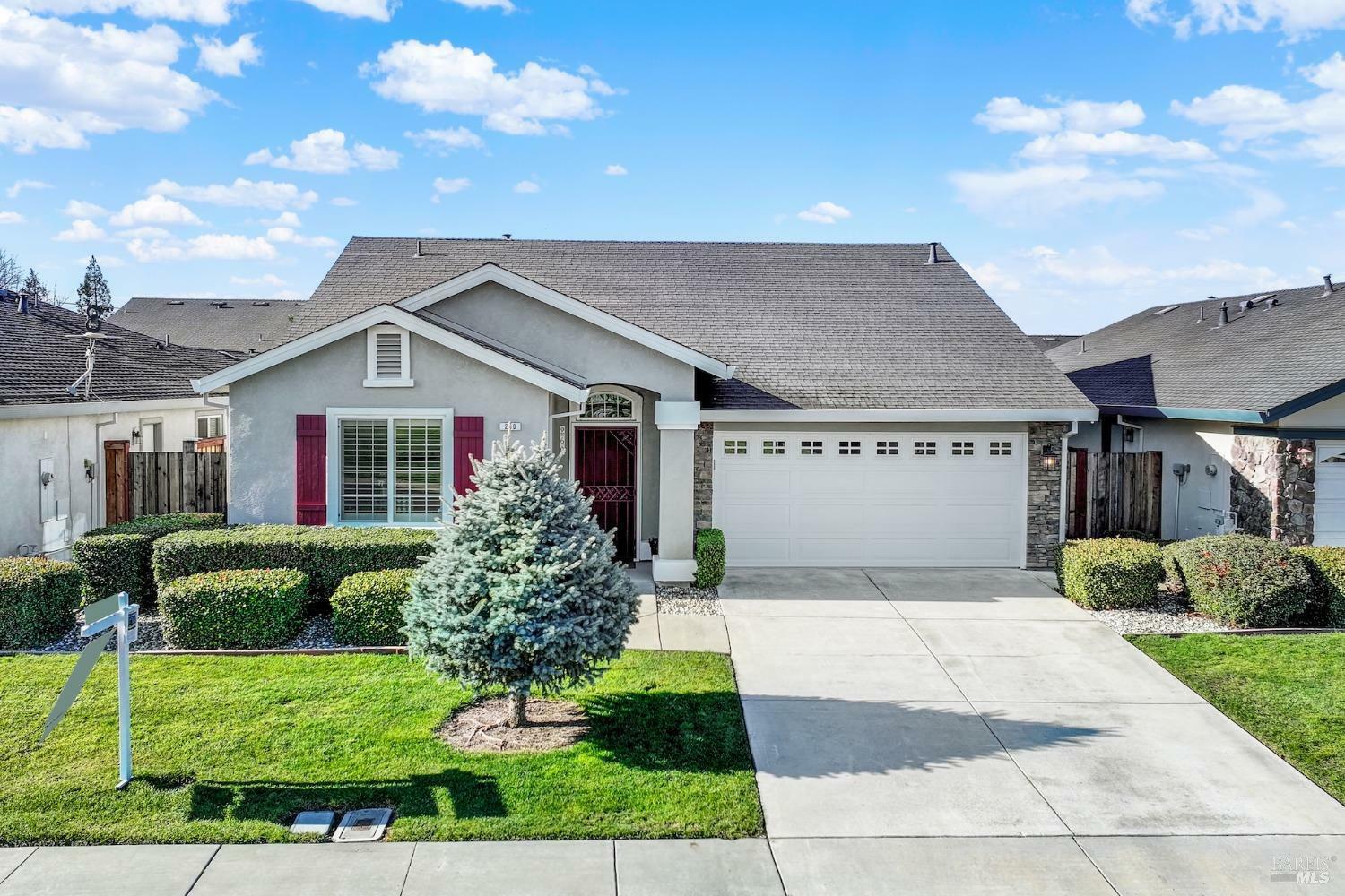 Property Photo:  260 Town Center Way  CA 95687 