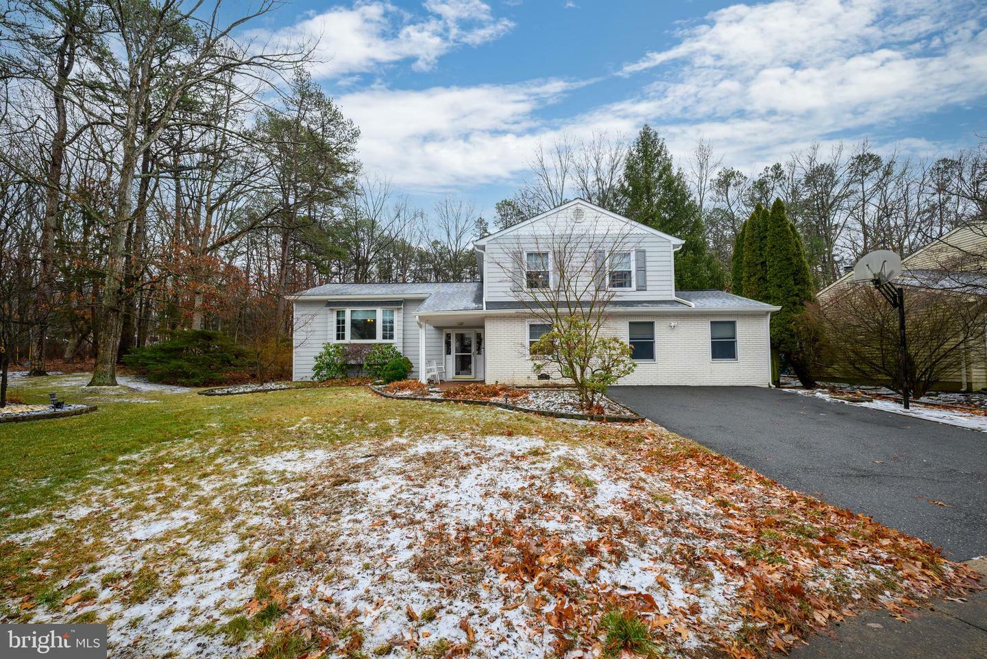 Property Photo:  14 Feathertree Court  NJ 07731 