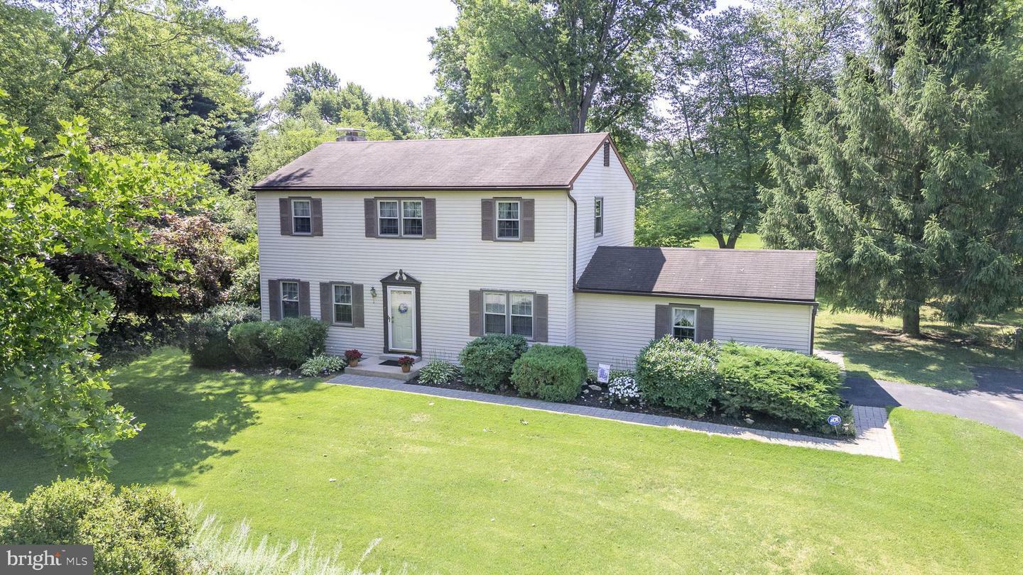 Property Photo:  7 Raleigh Drive  PA 19335 