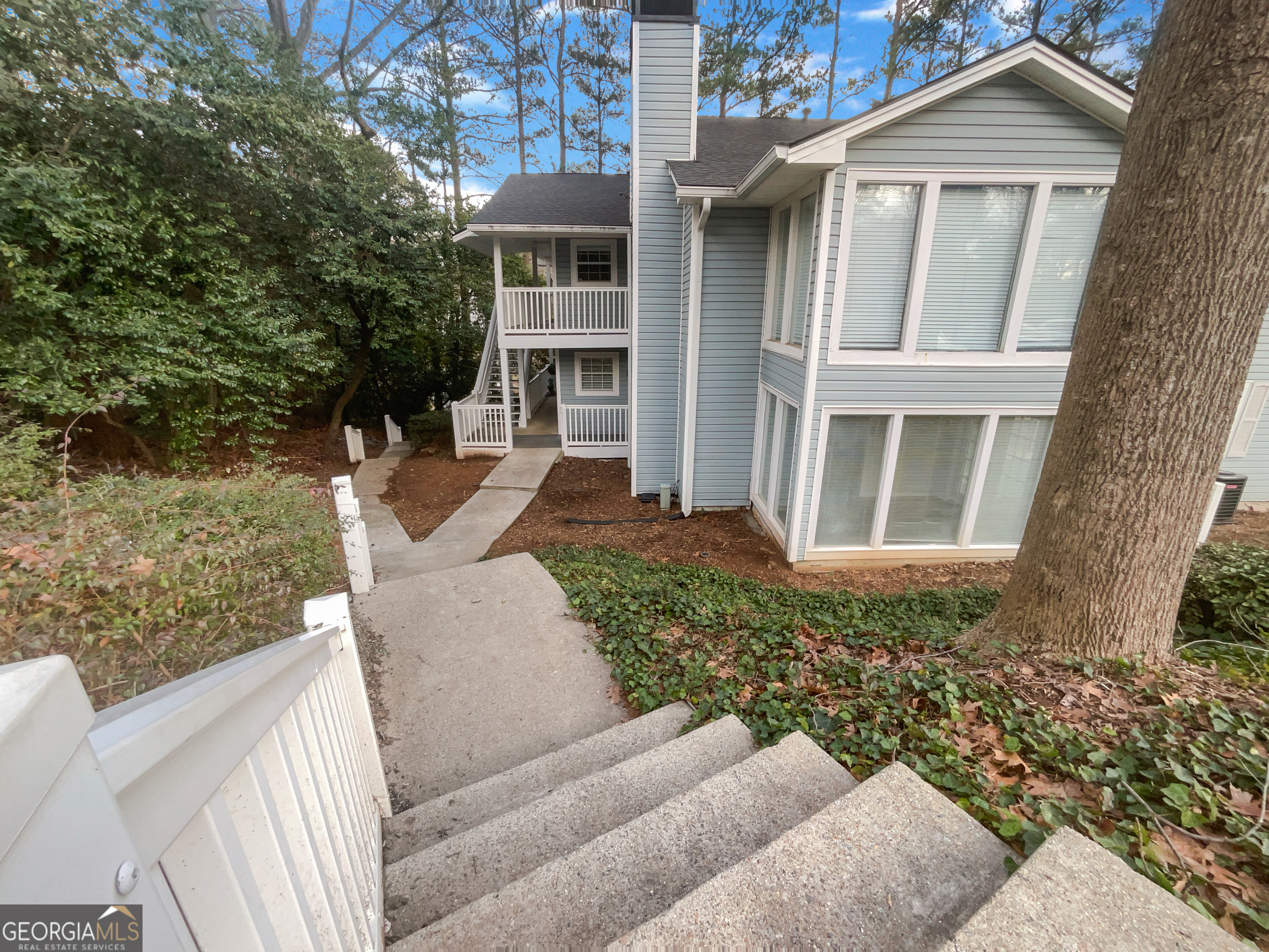 2725 St Augustine Trail  Marietta GA 30067 photo