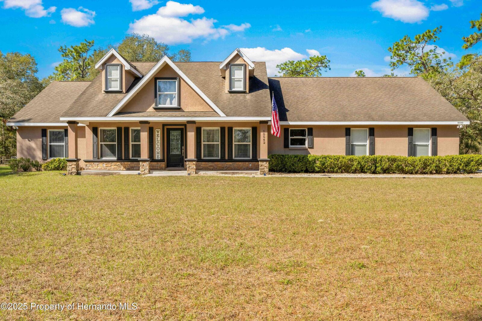 Property Photo:  10542 Cr 671  FL 33513 