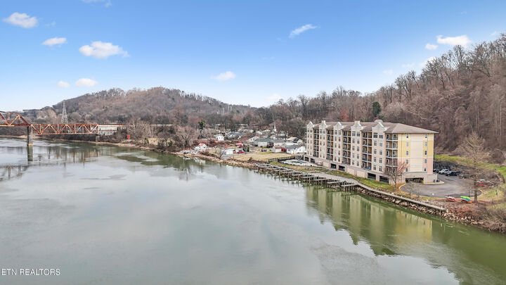 Property Photo:  3001 River Towne Way 304  TN 37920 