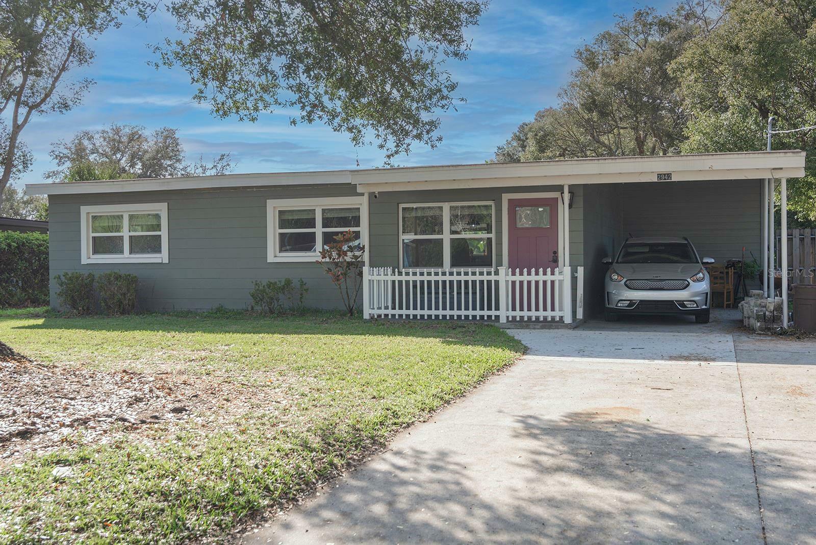 Property Photo:  2942 Condel Drive  FL 32812 