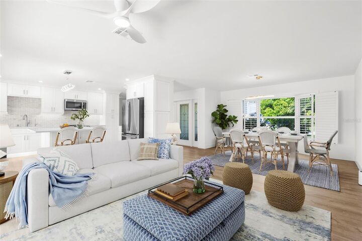 Property Photo:  2160 Palm Tree Drive  FL 33950 