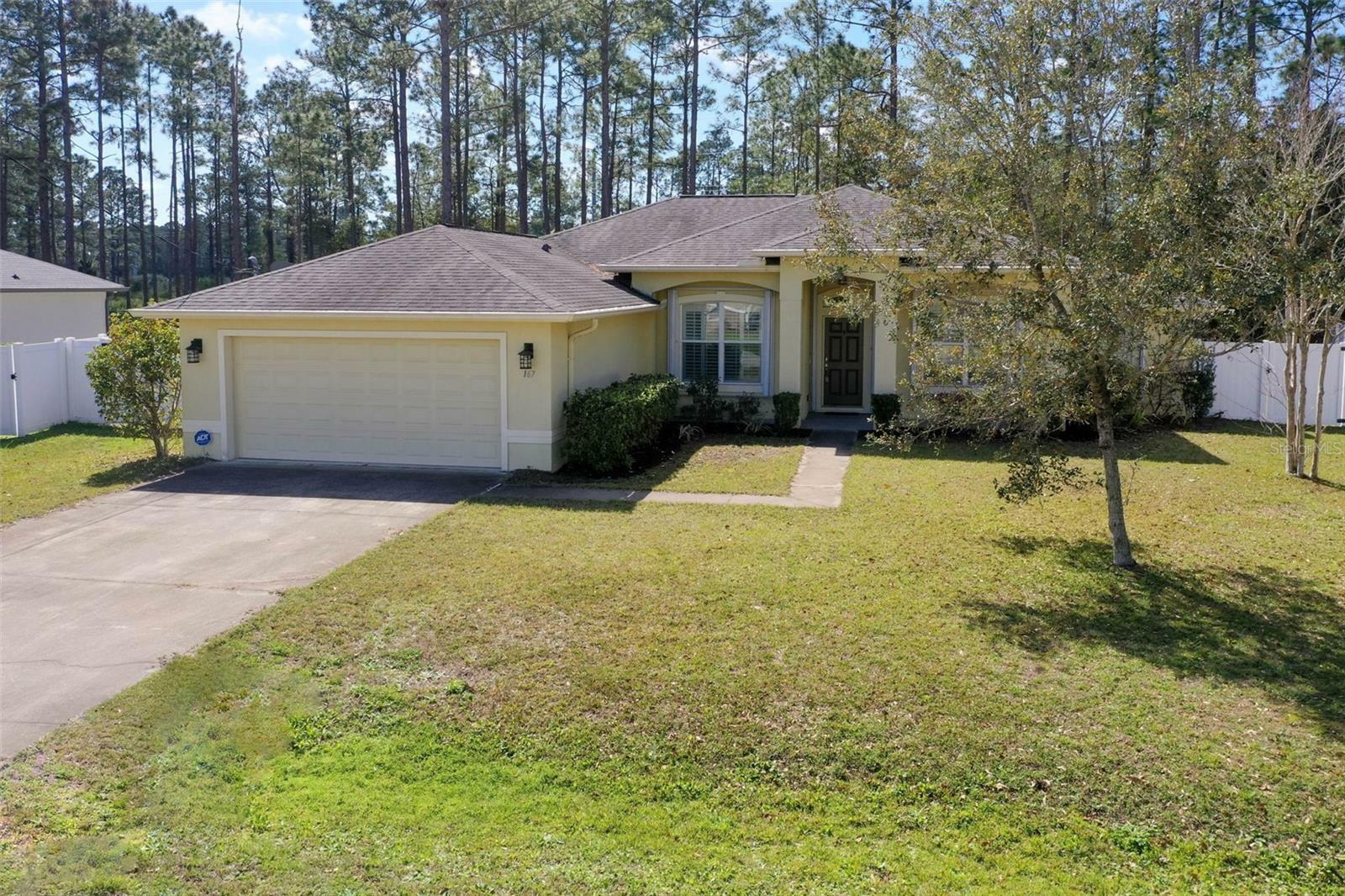 Property Photo:  167 Underwood Trail  FL 32164 