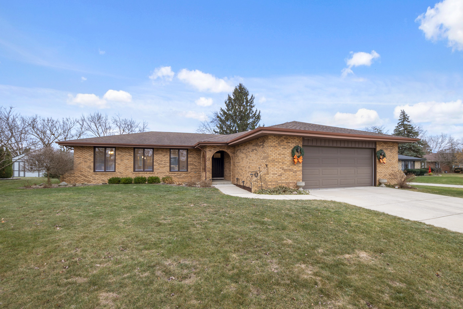 8911 Butterfield Lane  Orland Park IL 60462 photo