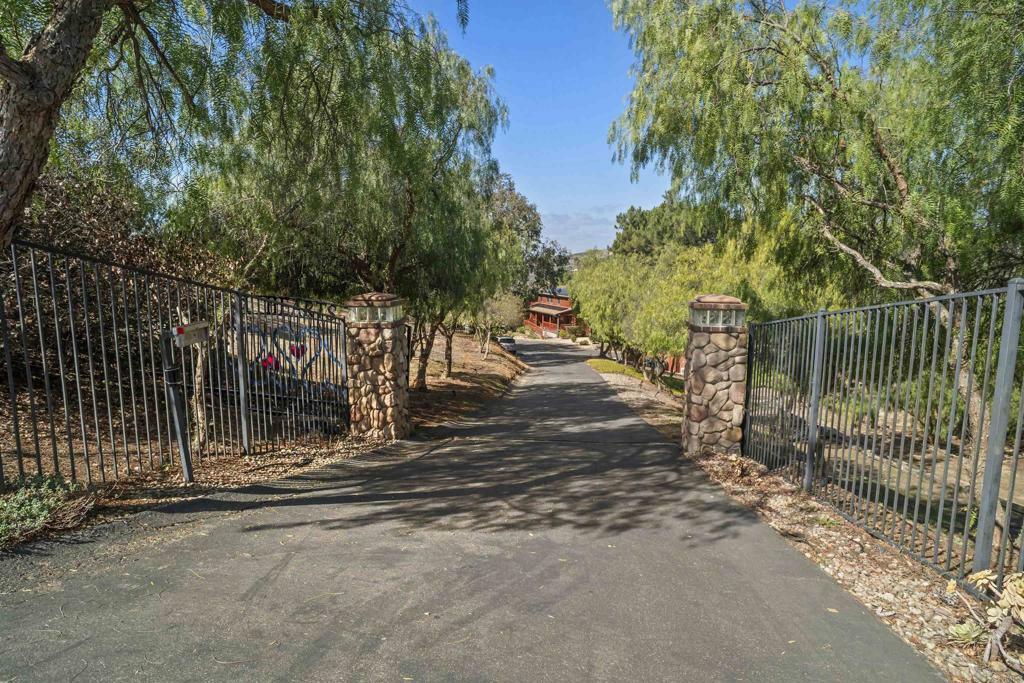 Property Photo:  12052 Sky View Drive  CA 92082 