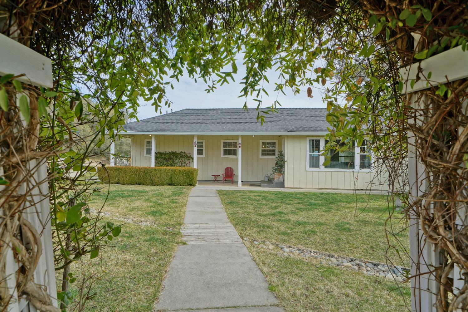 Property Photo: 6681 Klare Road CA 95684