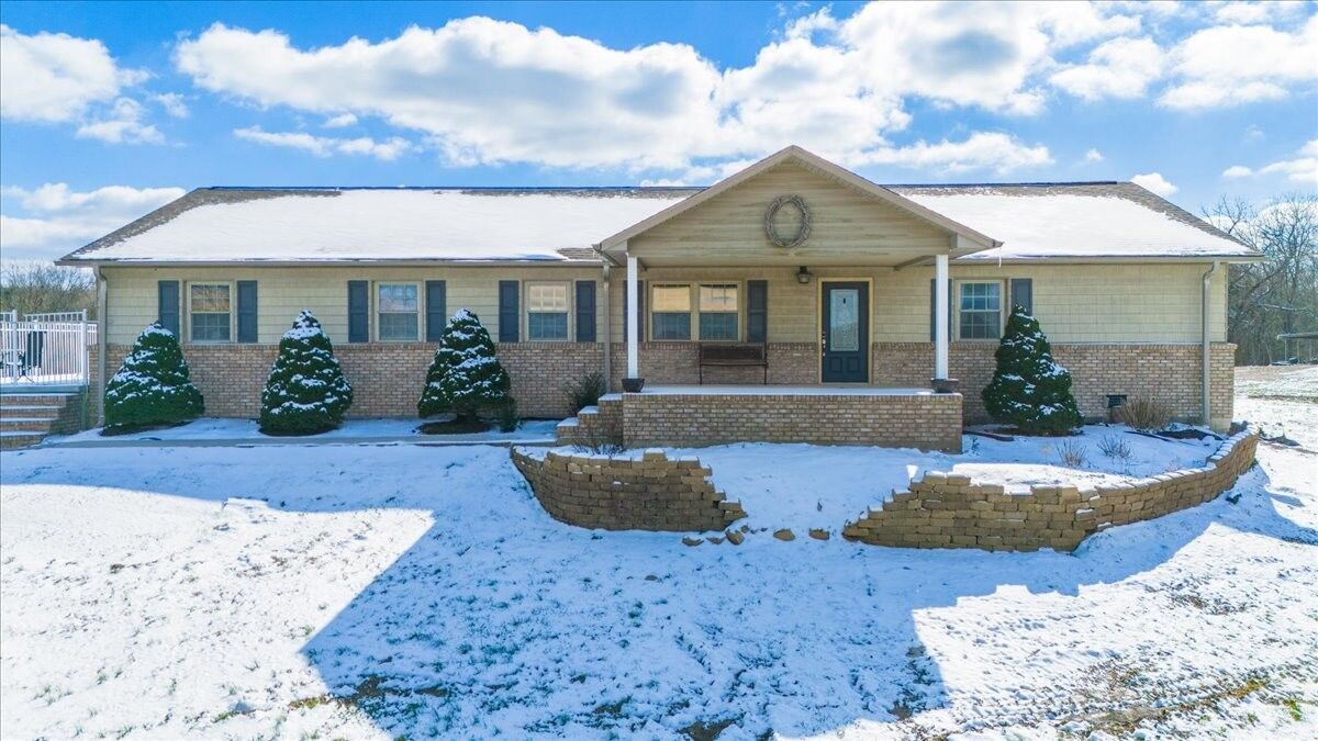 Property Photo:  37525 Nashville Hwy  TN 37012 