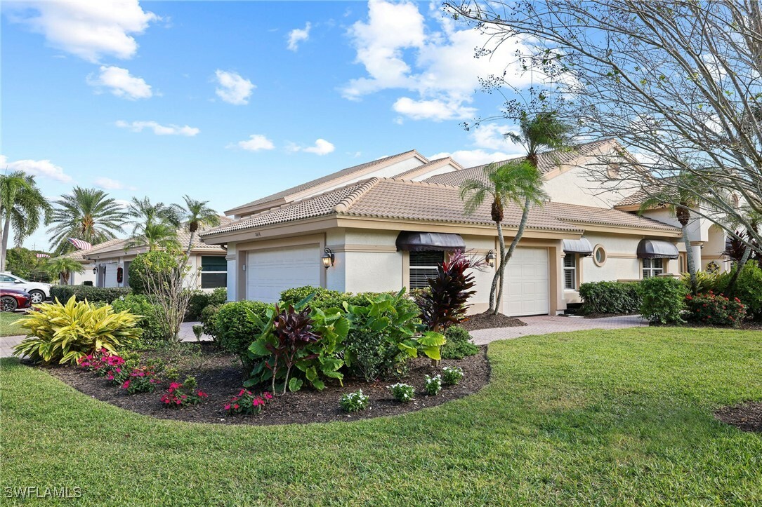Property Photo: 11656 Quail Village Way 132-3 FL 34119