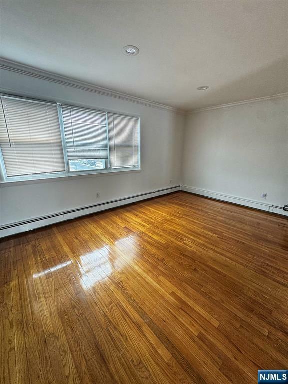 Property Photo:  2755 Morris Avenue 1  NJ 07083 