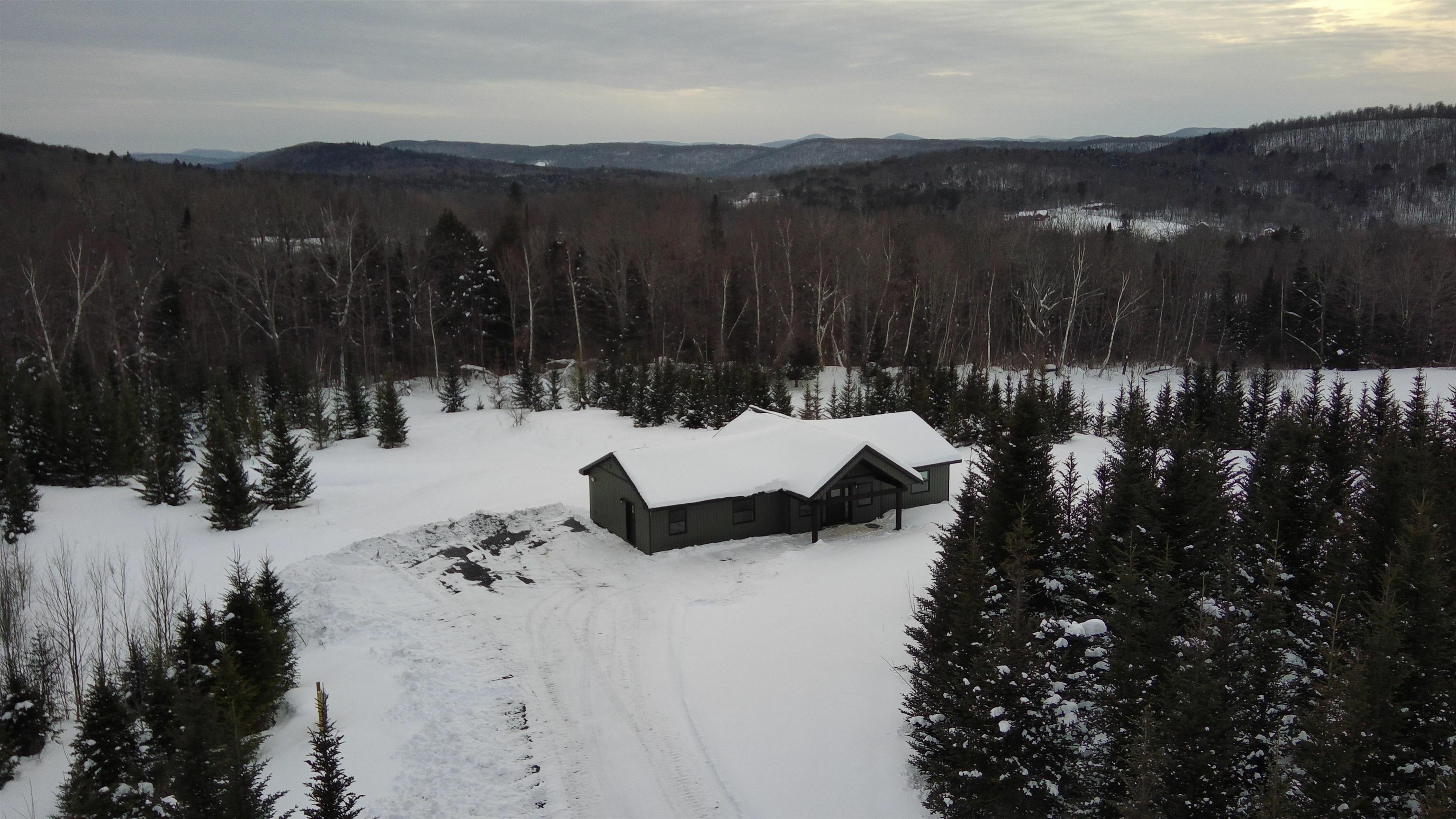 Property Photo: 181 Emzaga (Pvt) Drive VT 05679